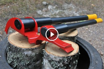 This New Type Of Axe Makes Chopping Wood Easier And Safer. You HAVE To See It!