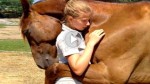 Her life was in danger, but when the horse saw this knew what to do! AWESOME!