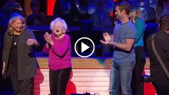 Country Singer Stops Performance And Invites 98 Year Old Granny Up On Stage. No One Expected THIS