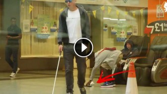 Pranksters Put People’s Honesty To The Ultimate Test. Would YOU Steal Off a Blind Person?